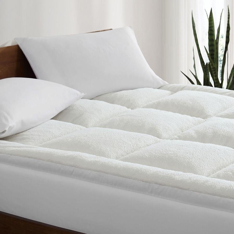 ARDOR REVERSABLE TOPPER3